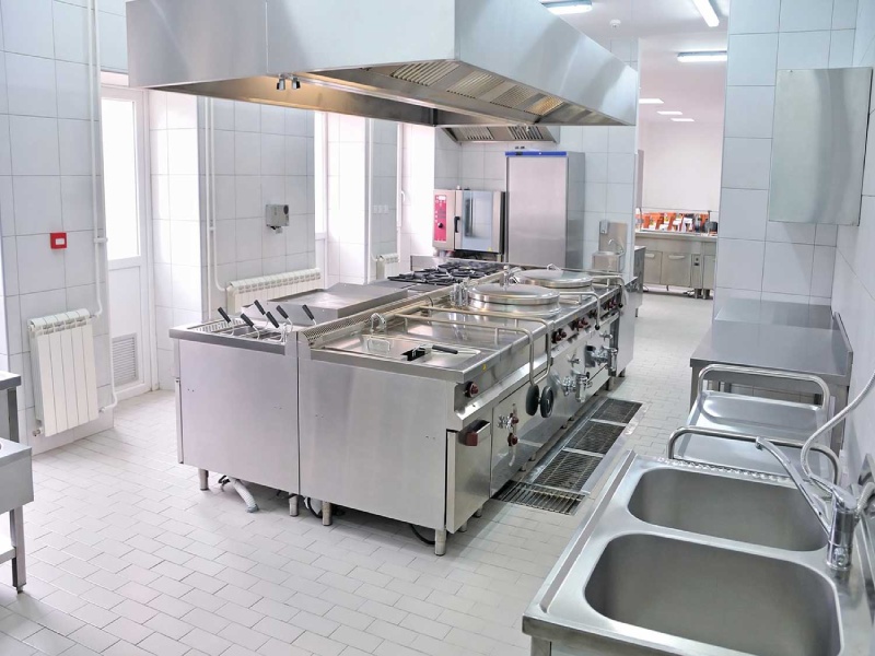 نوسازی و خرید وسایل و تجهیزات صنعتی در آشپزخانه‌ها